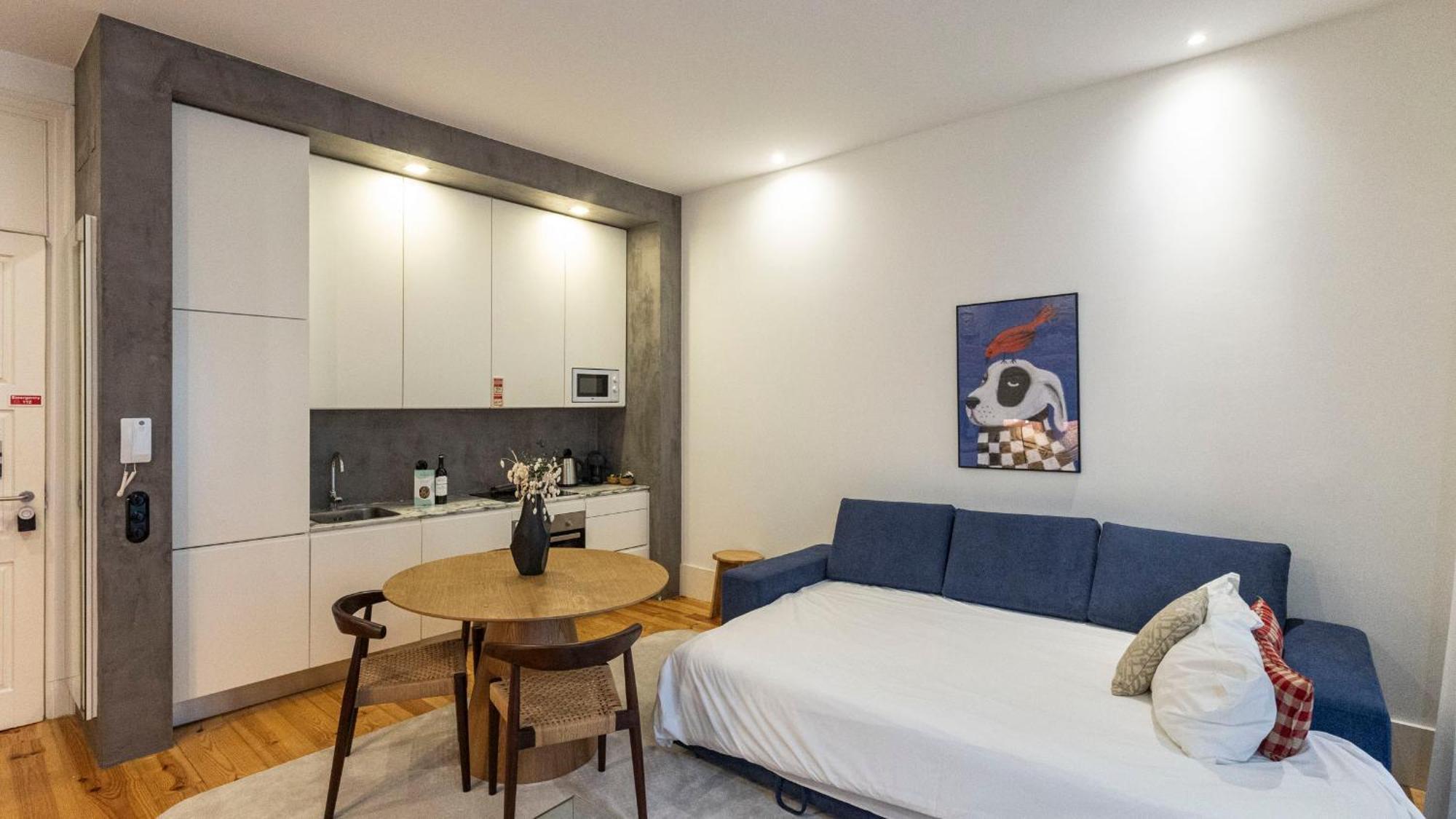 Lovelystay - Allderman Apartment - Almada 1º T Порту Екстер'єр фото